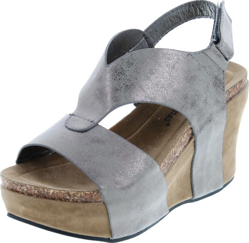 Pierre Dumas Women's Hester-6 Wedge Sandal
