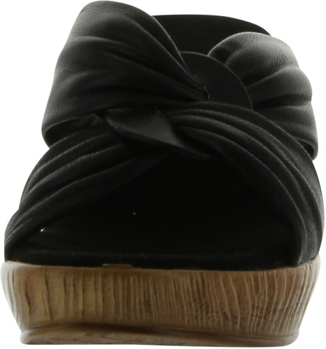 Onex Women's Puffy Wedge Sandal