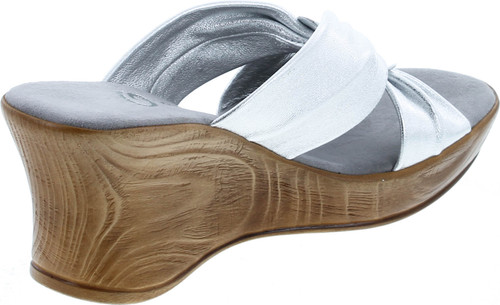 Onex Women's Puffy Wedge Sandal
