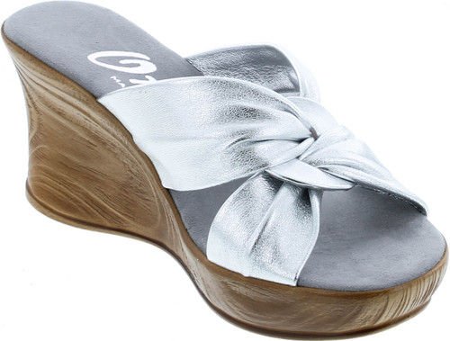 Onex Women's Puffy Wedge Sandal