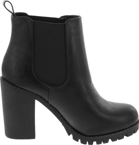 Soda Glove - Ankle Boot W/Lug Sole Elastic Gore And Chunky Heel