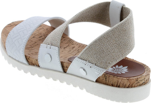 Yellow Box Women's Meera Flat Sandal