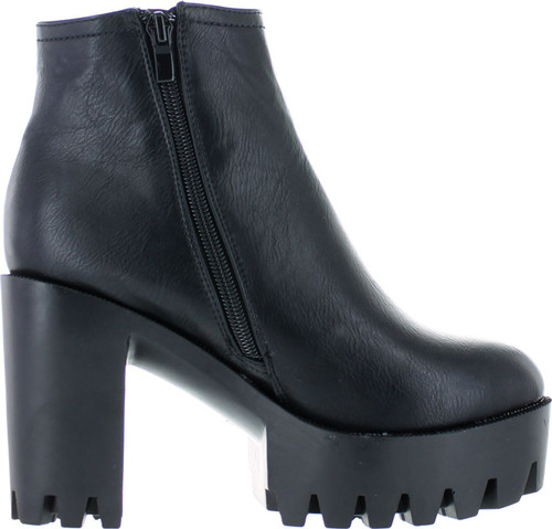 Refresh Fabia-01 Women's Elastic Side Zip Lug Sole Platform Chunky Ankle Boots