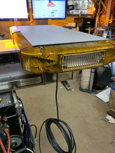 LIBERTY Mini 27" bar AMBER 8 head LIBERTY Mini 27" bar AMBER 8 head