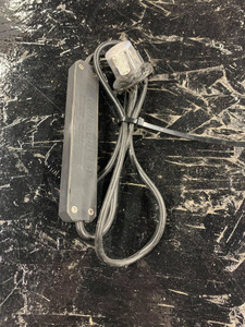 AMBER Code3 HIDE-A-BLAST LED Hideaway 9led AMBER Code3 HIDE-A-BLAST LED Hideaway 9led