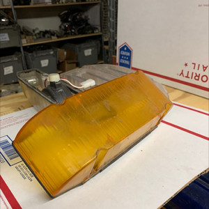 AMBER USED  Edge 9M End cap NON alley AMBER USED  Edge 9M End cap NON alley