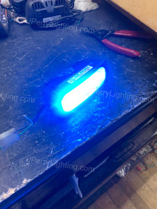 Whelen Single BLUE Avenger 3 Wire AVN1B