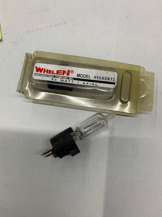 NOS Whelen Push in bi pin bulb 50 Watt H50ASN12