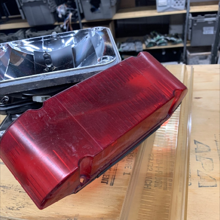 RED USED  Edge 9M End cap non alley