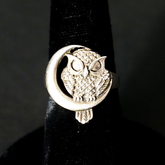 925 Sterling Silver Owl Crescent Moon Ring - Size 6.5