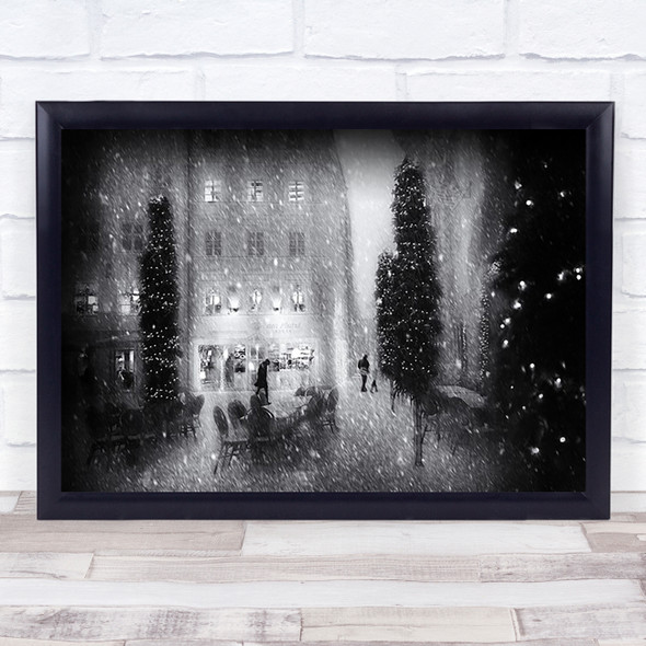 Christmas In The City Snowfall Snowing Tree Eve People Wall Art Print