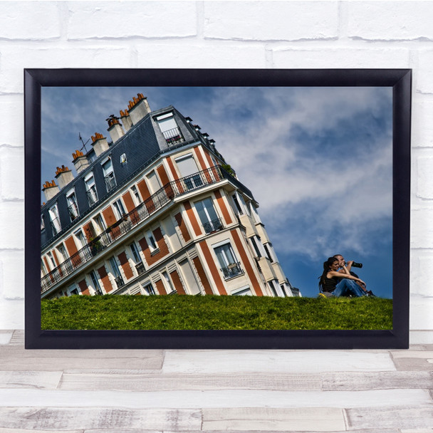 Humour Paris Montmartre Building France Architecture Couple Wall Art Print