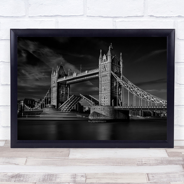 Bridge Tower London Ku England United Wall Art Print