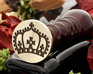 Crown 17 wax seal