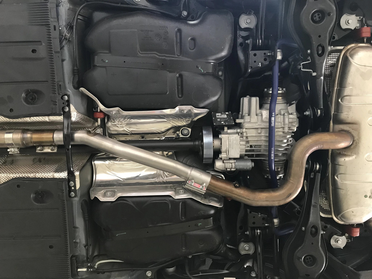 Golf7 GTI レゾネーターデリートパイプ ECS CTS Turbo製 Golf7 GTI