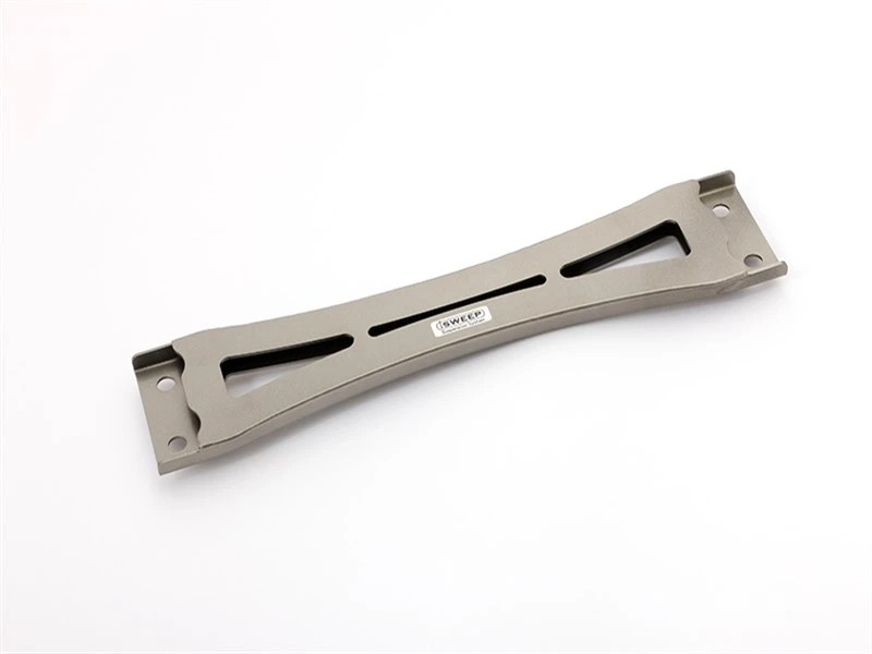 iSWEEP Center Floor Power Brace VWゴルフ用 iSWEEP Power Brace - Center Floor Front for VW MK7/7.5/8 TSI/GTI