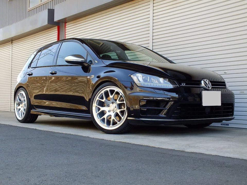 NEU SPEED RSe14 軽量　19インチホイール　アウディ　ワーゲン NEUSPEED RSe142 (Audi/VW Fitment) - WCT Performance Canada