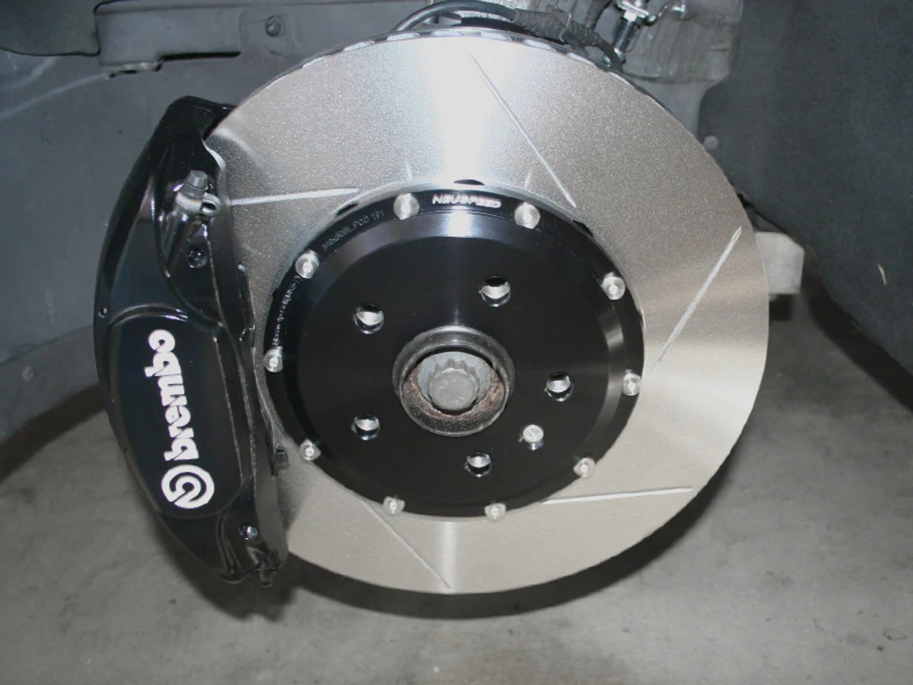 NEUSPEED Macan Brake Upgrade Kit -345mm Rotors - WCT Performance