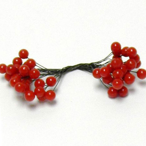  Red Holly Berries (Bunch 50) 