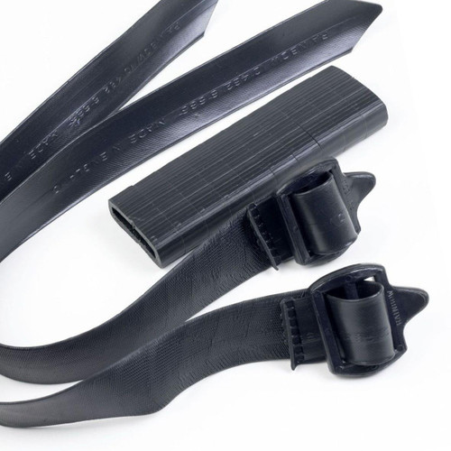  Buckle Tree Tie 