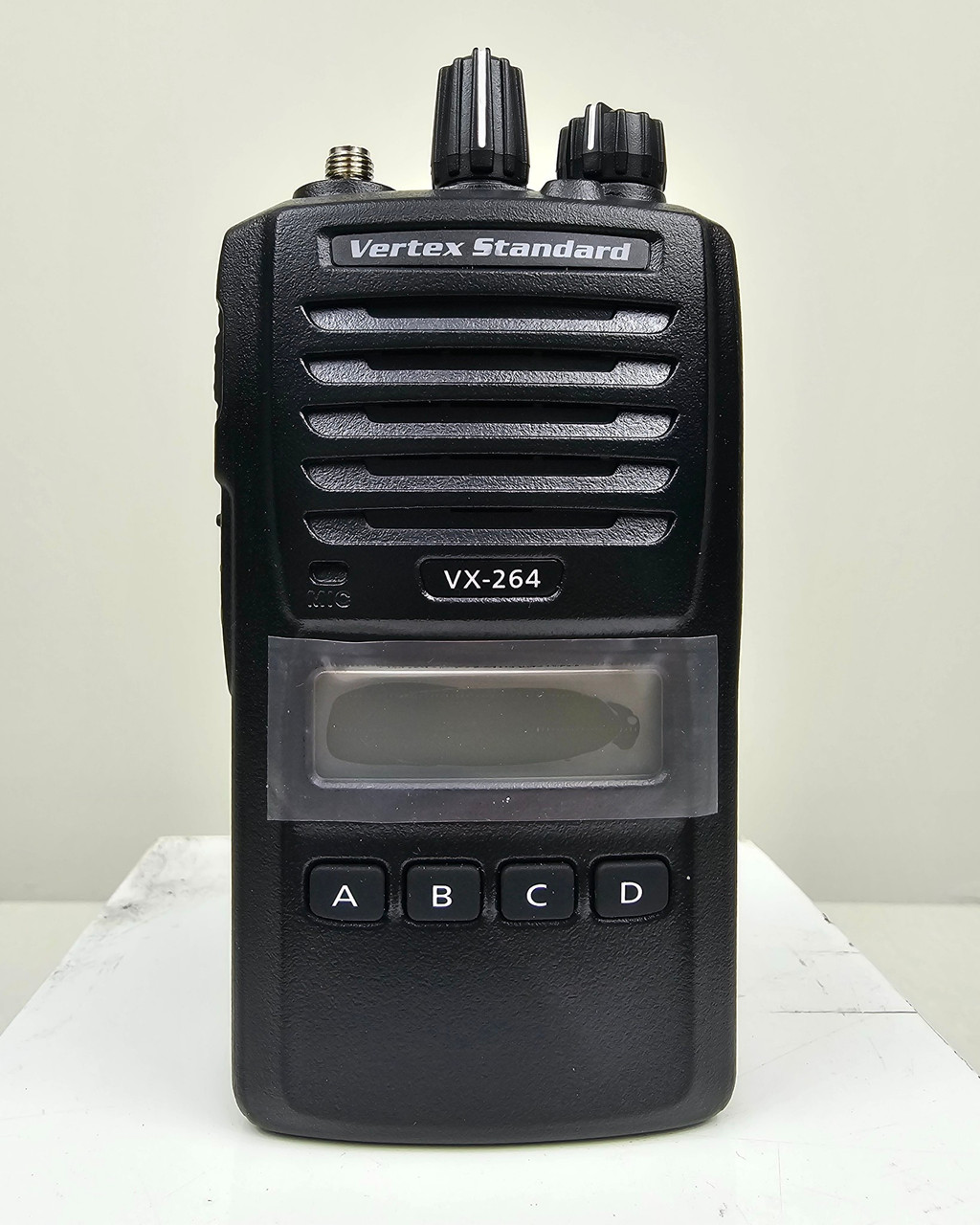 (NEW) Vertex VX-264-G6-5 UHF 403-470 MHz 128 channel 5 Watt (Complete Kit)