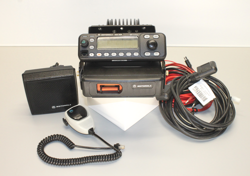 Motorola MCS2000 VHF Model 2 110 Watts 146-174 Mhz