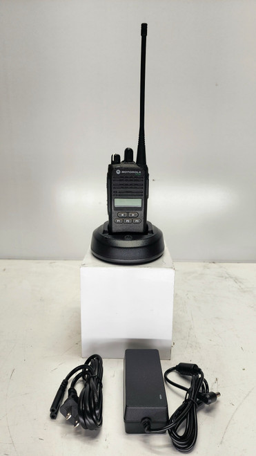 Motorola CP185 UHF 435-480 MHz 16 Channels 4 Watt (Complete Kit)