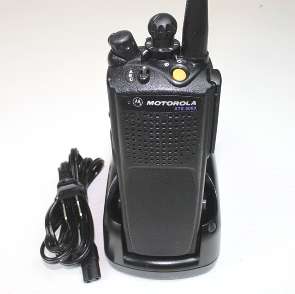 Motorola XTS5000 Model 1 800MHz Portable Radio