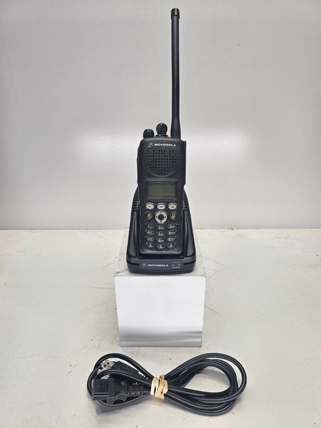 Motorola XTS2500 Model 3 VHF 136-174 P25 Smartzone H46KDH9PW7BN