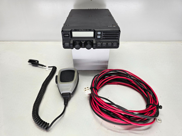 Vertex VX6000 VX-6000 UHF 450-485 MHz 100 Watts 256 Channels (DASH MOUNT)