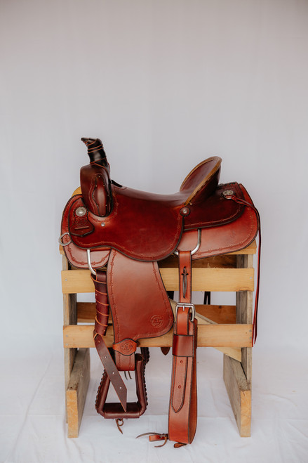 Circle L Smooth Ranch Roping Saddle, Medium Oil