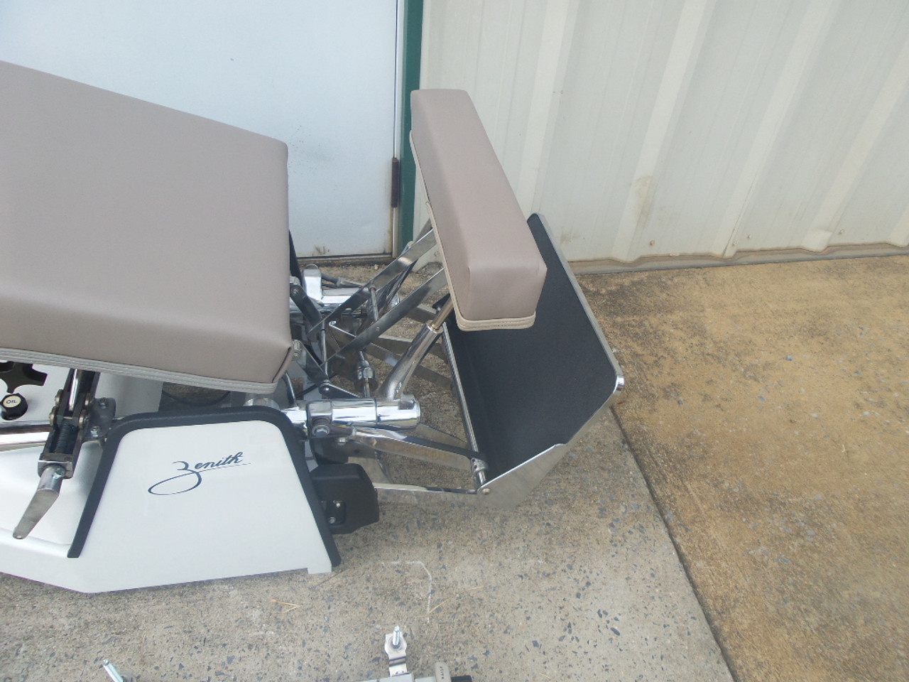 Used Zenith II 320S Hylo Table Includes CD,DD,LD & PD with Tuckaway Footboard 