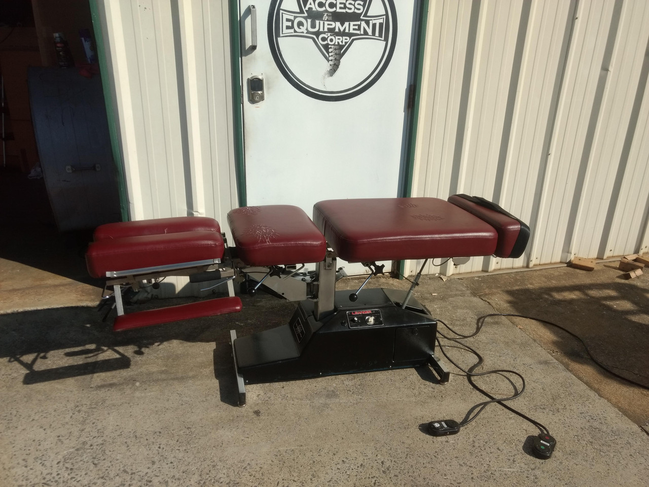 Used Leander 900 Auto Flexion Elevation Table with 3 Drops,Used Leander 900 Auto Flexion Elevation Table for sale,Used Leander 950 Auto Flexion Elevation Table ,Used Leander 900 Auto Flexion Elevation Table for sale, Used Leander 900 Auto Flexion Table