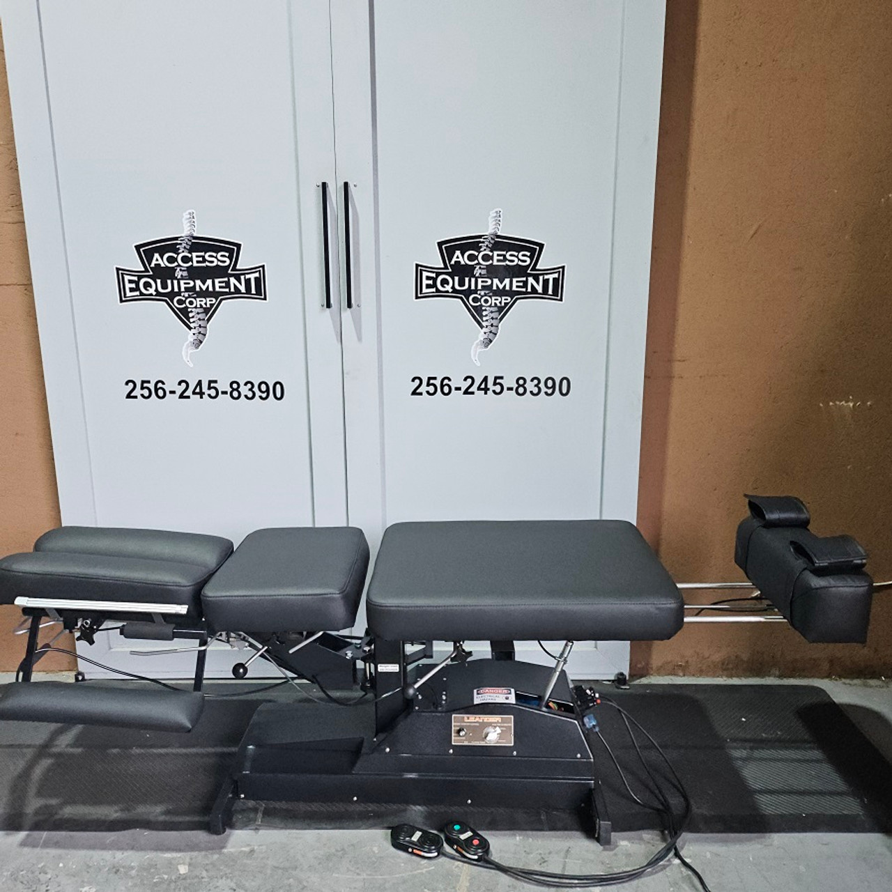 2018 Leander 950 Auto Flexion Elevation Table  with 3 Drops 