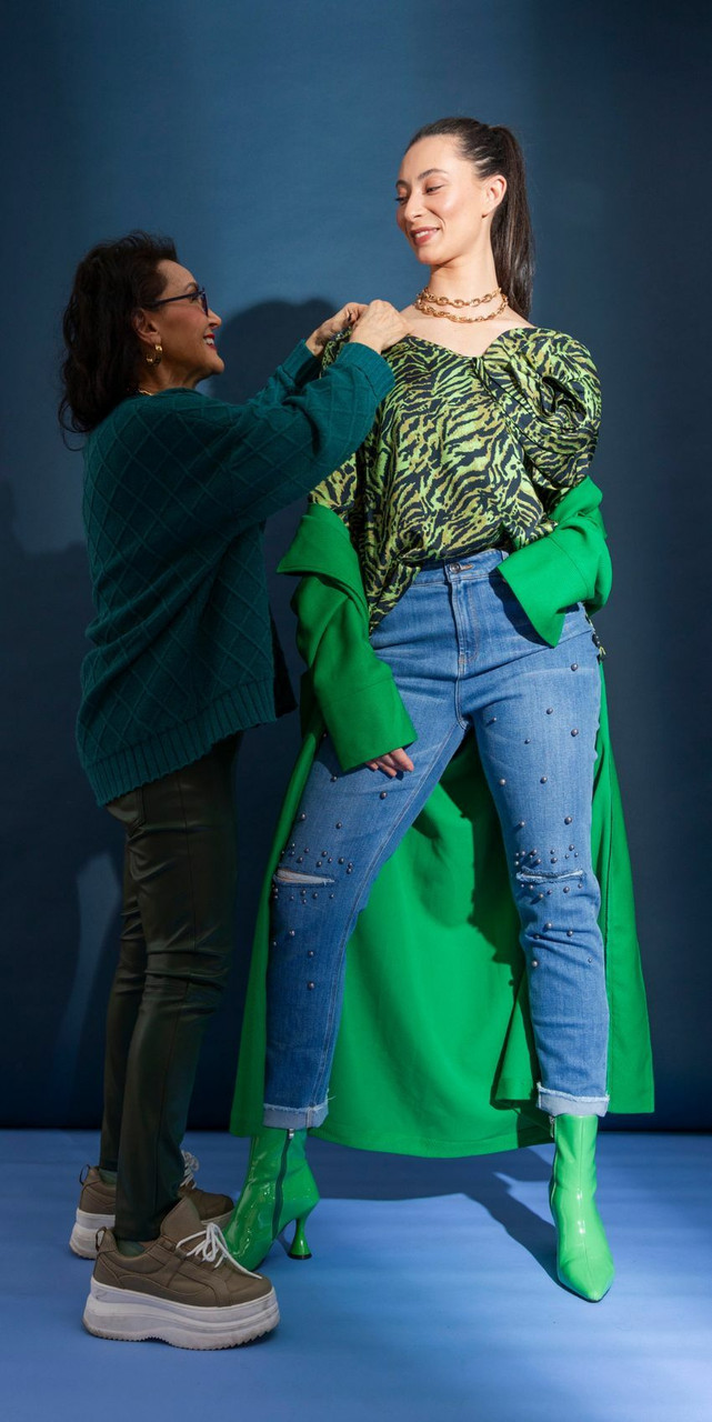 0. A Green Rosette Blouse