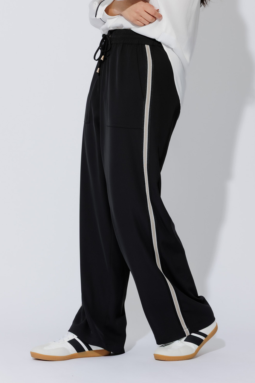 Black Pants With Stripes On The Side Twill Stripe Detail Pant