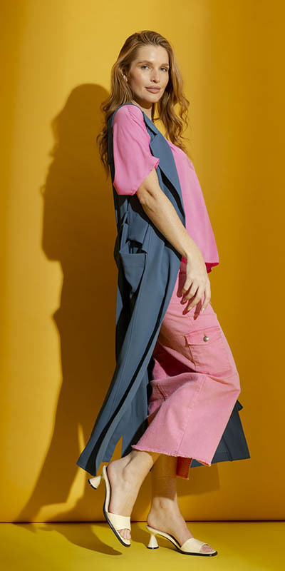 OI - Pink Bondi and Slate Vest