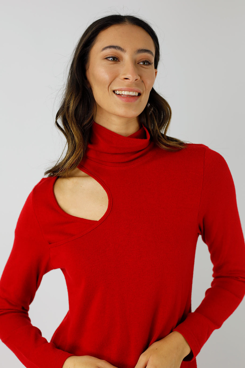 red keyhole top