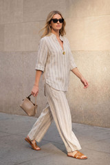 Oatmeal/Navy Oversized Blogger Shirt