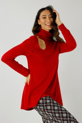 Red Keyhole Swing Top