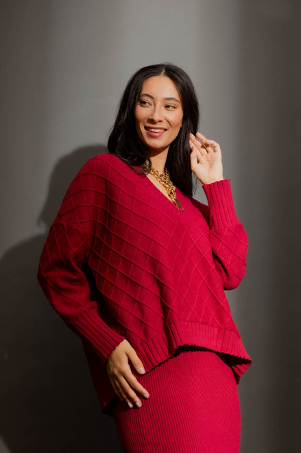 Berry Diamond V-Neck Jumper