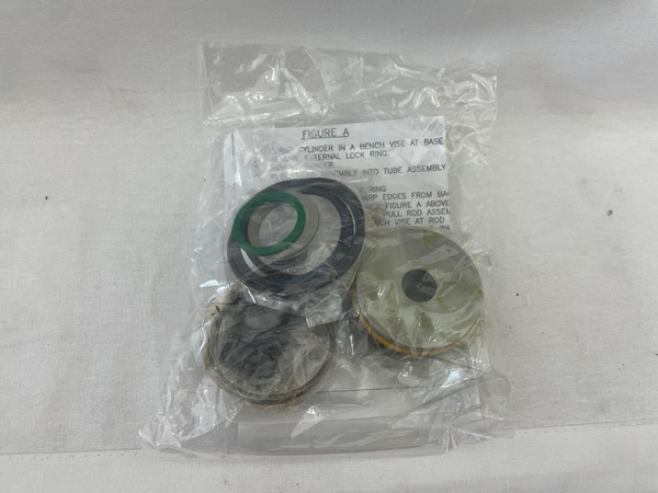 KIT, STEERING CYLINDER - RE61543