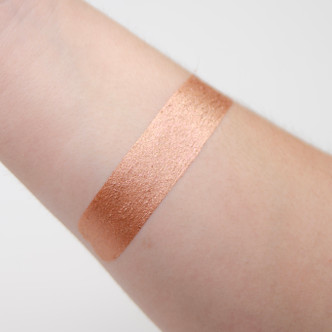 Stolen Kiss - Cream Shadow