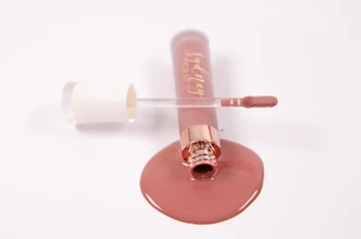Ann - Lip Cream