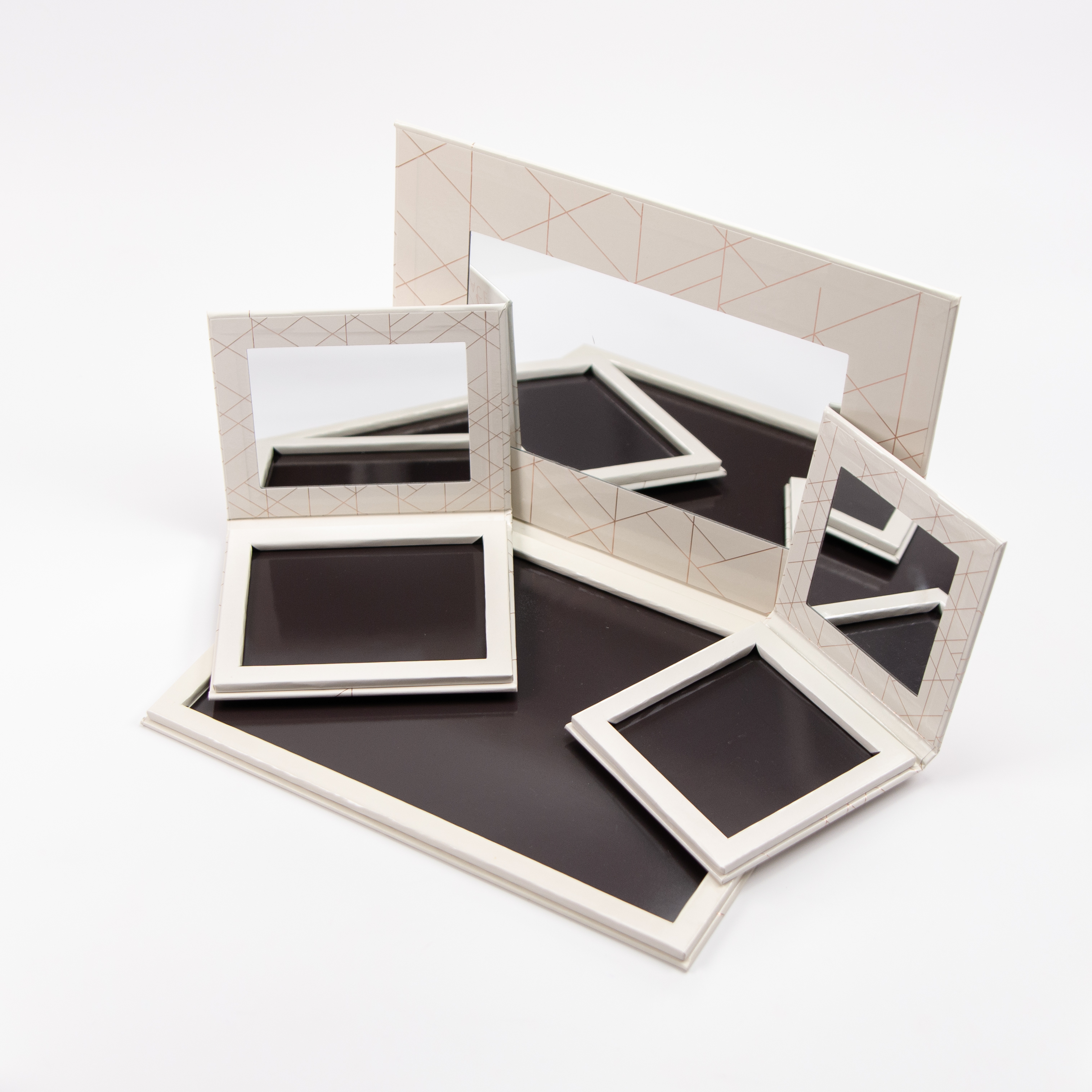 Empty Magnetic Palettes