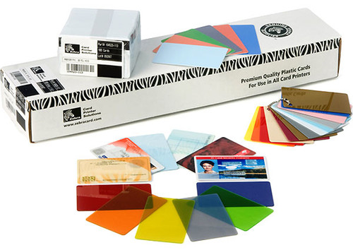 104523-118 - Zebra ZEBRA BLANK PVC CARDS W/ SIGNATURE PANEL, 30 MIL (500 CARDS)