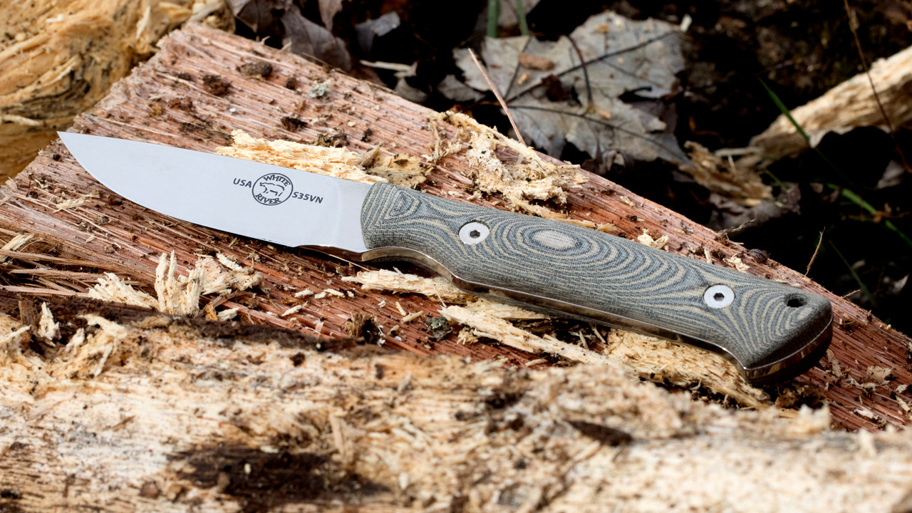 small hunting knife