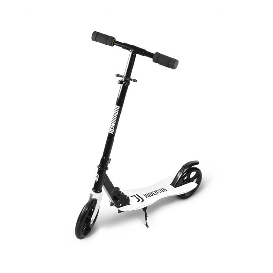 Juventus scooter