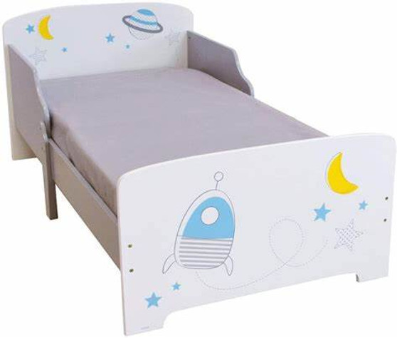 Space white toddler bed 