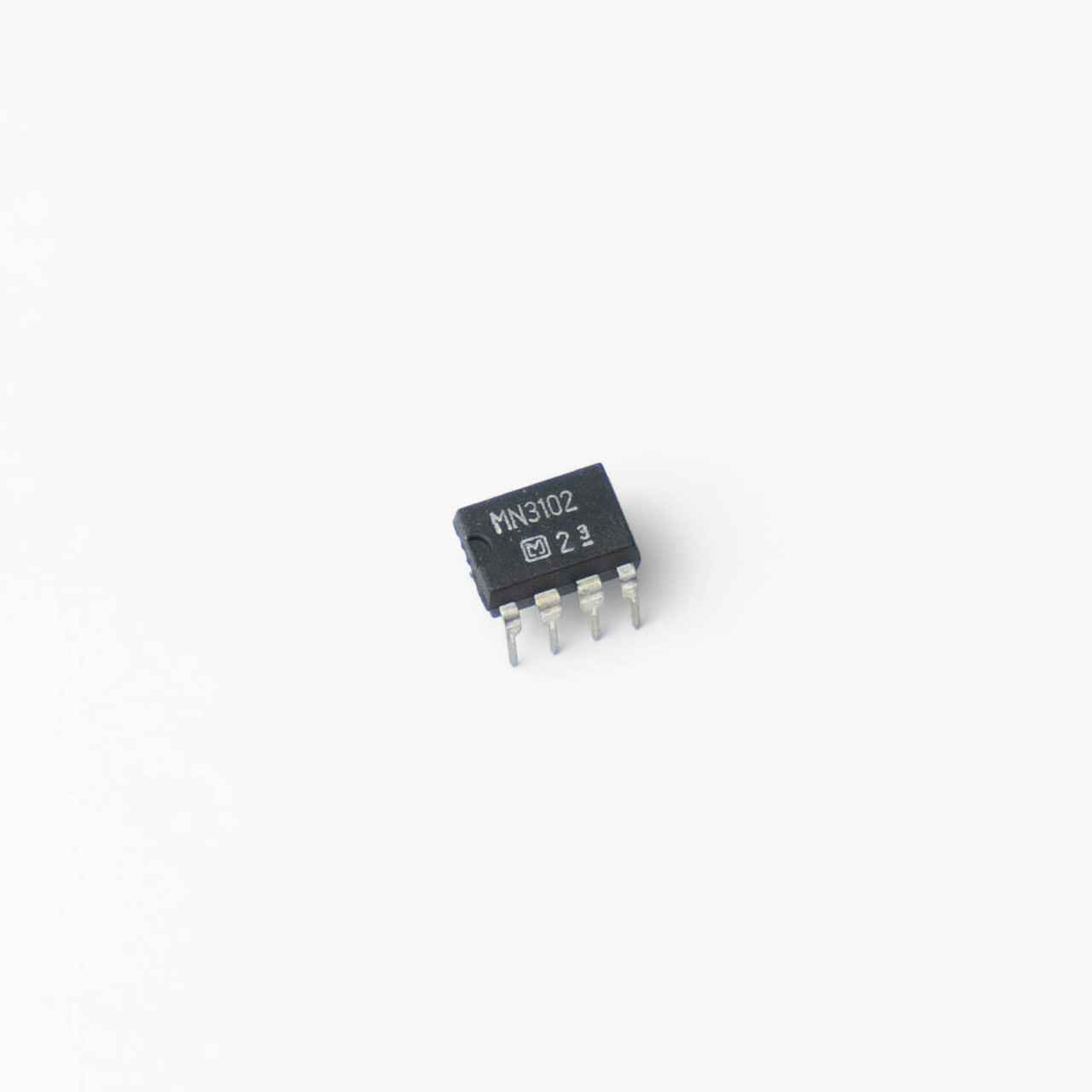 MN3102 Clock Gen IC - Small Bear Electronics & synthCube